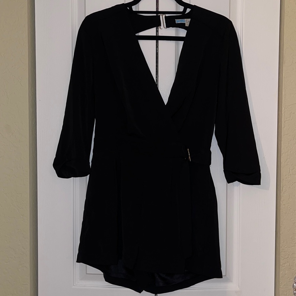 Black V neck stretch waist romper